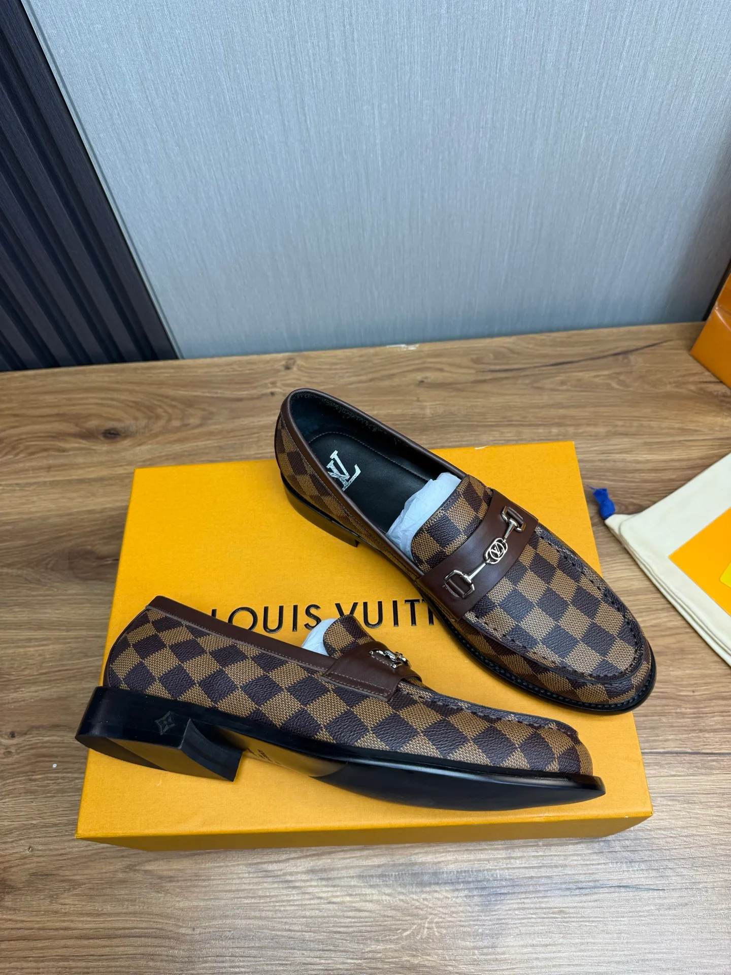 Factory 660💰 LV. Men's business casual leather shoes, all made of imported original brand leather, just to create a more comfortable wearing experience, original non-slip and wear-resistant outsole ✔️16-45 (38.45 non-returnable)